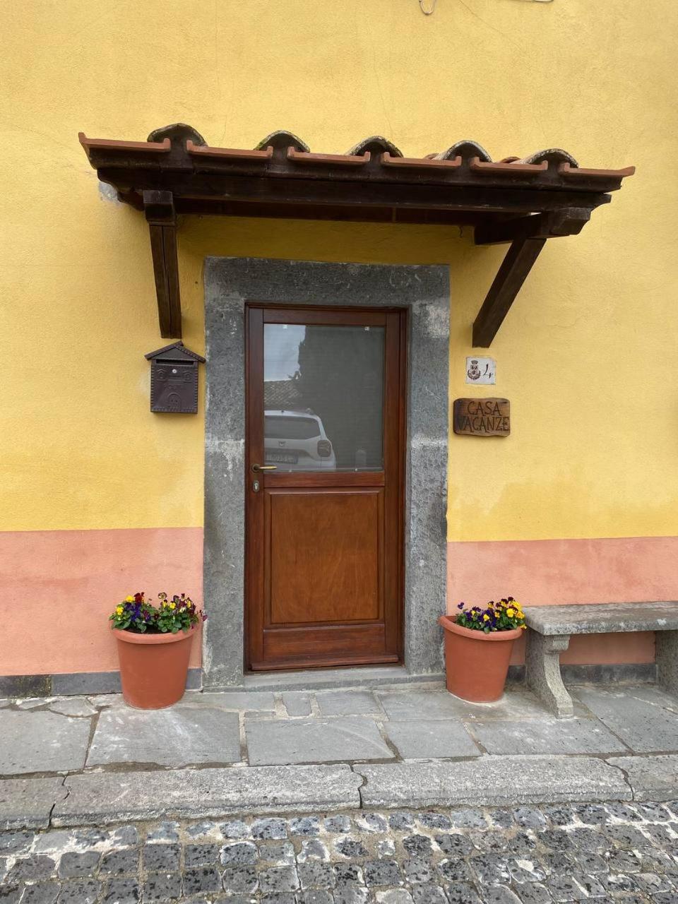 Casa Vacanze Il Geranio Celleno Exterior foto